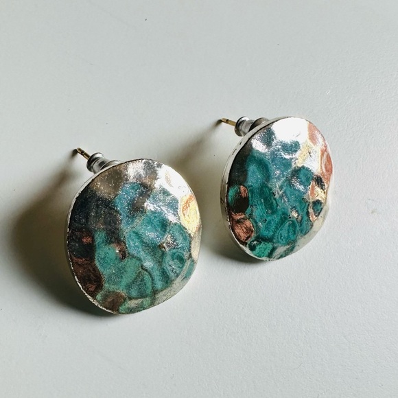 Vintage Monet Silver Hammered Style Circle Earrings - Picture 3 of 6